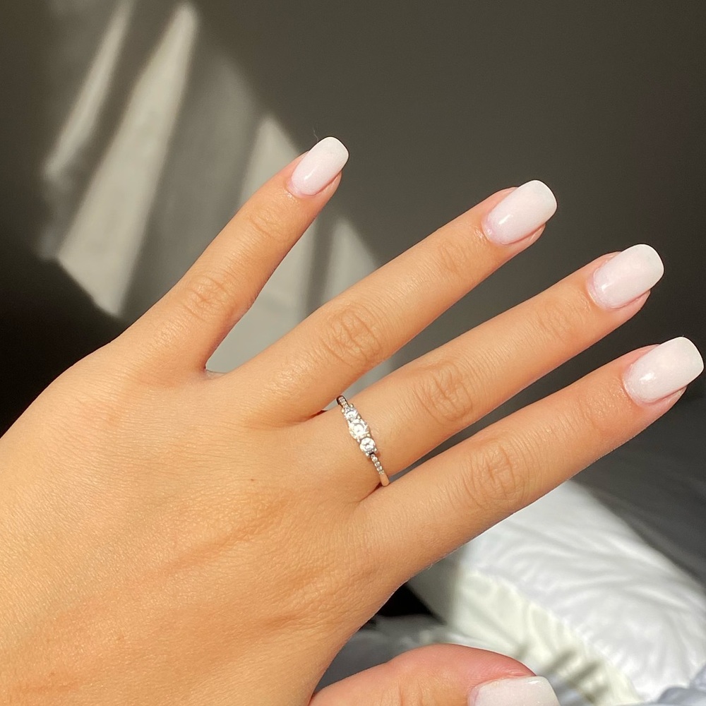 pandora triple stone ring size 7